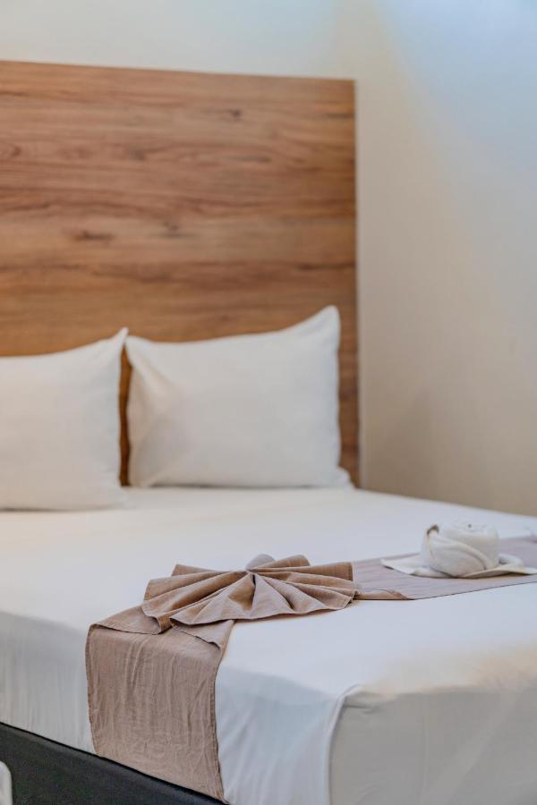 Hotel Central Merida By Kavia Kültér fotó